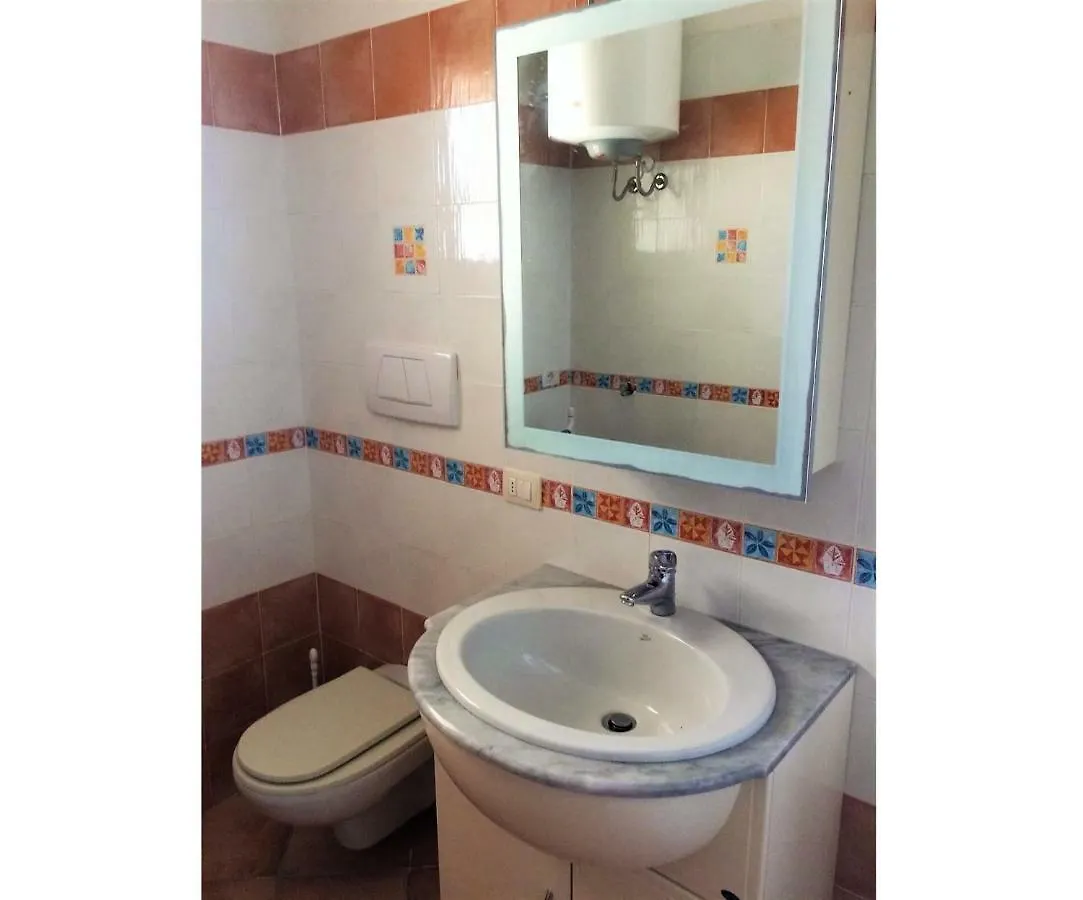 度假居 Residence Castello Di Gallura 圣特雷莎加卢拉 意大利